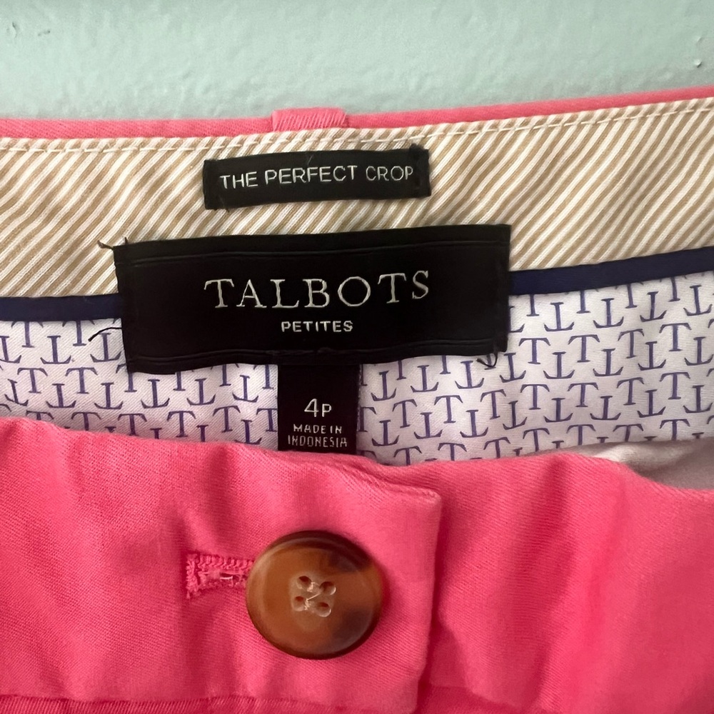 talbots perfect crop pants 4P pink so cute petite 98% cotton 2% spandex 4 womans